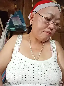 Snapshot of Agnes-baby chatting on 10, 7, 2026 Agnes-baby online show from 10, 7, 2026