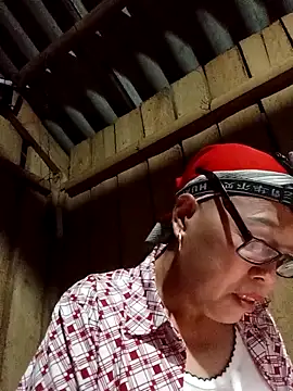 Agnes-baby online show from 2, 4, 2026