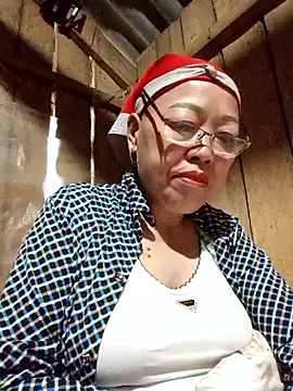 Agnes-baby online show from 20, 3, 2026