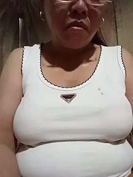 Snapshot of Agnes-baby chatting on 13, 6, 2026 Agnes-baby online show from 13, 6, 2026