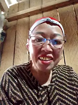 Agnes-baby online show from 14, 2, 2026