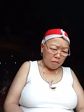 Snapshot of Agnes-baby chatting on 15, 7, 2026 Agnes-baby online show from 15, 7, 2026
