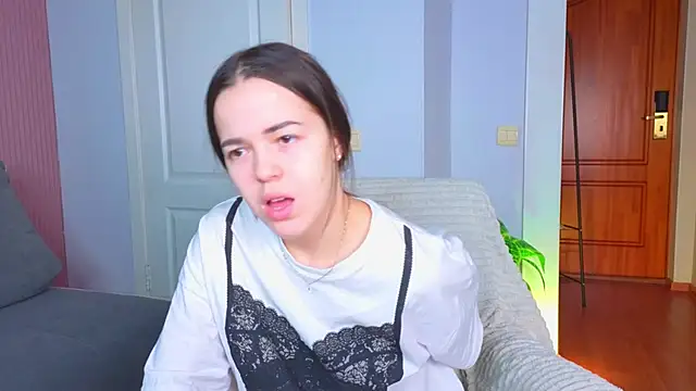 Vicki Bee online show from 9, 1, 2026