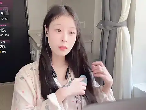 Hanhan-MM online show from 8, 1, 2026