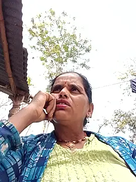 Manvi hote online show from 1, 2, 2026