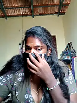 Snapshot of Milky_Julia chatting on 20, 2, 2026 Milky Julia online show from 20, 2, 2026