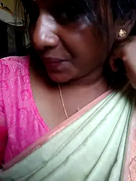 Snapshot of Milky_Julia chatting on 20, 3, 2026 Milky Julia online show from 20, 3, 2026