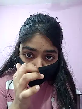 HotxMuskan online show from 1, 3, 2026