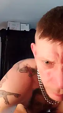 Snapshot of Der_Schoene_Penis chatting on 10, 1, 2026 Der Schoene Penis online show from 10, 1, 2026