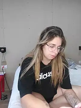 soyanahii online show from 25, 3, 2026