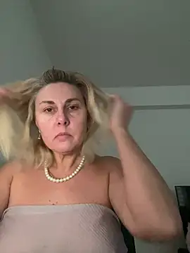 Amelia9798 online show from 8, 1, 2026