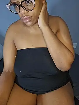 Sultrydiva1 online show from 16, 2, 2026