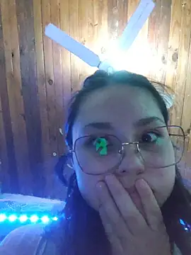 Sexyhanna14 online show from 19, 5, 2026