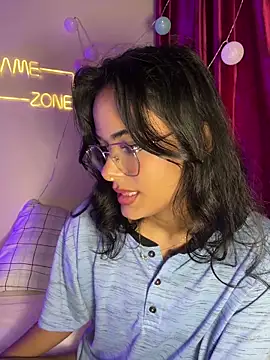 Iam Lyan  online show from 31, 1, 2026