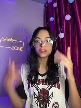 Iam Lyan  online show from 8, 2, 2026