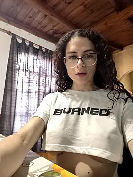 Nanucurlyxx online show from 30, 3, 2026