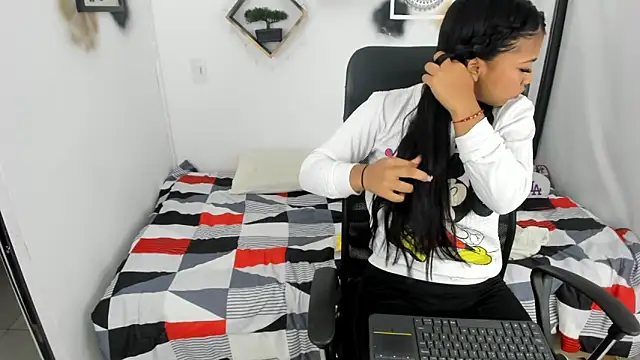 Yuleimys rosse online show from 11, 1, 2026