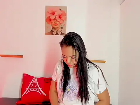 mia loren online show from 5, 1, 2026