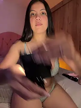 Nina Belle online show from 3, 4, 2026