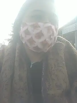 momo loves online show from 10, 1, 2026