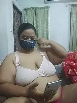 Snapshot of momo_loves chatting on 14, 3, 2026 momo loves online show from 14, 3, 2026