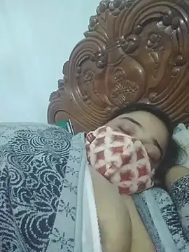 momo loves online show from 18, 1, 2026