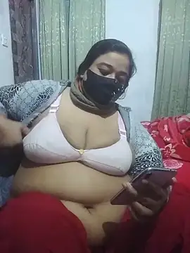 momo loves online show from 4, 2, 2026