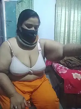 momo loves online show from 12, 2, 2026