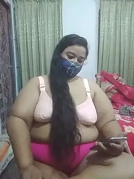 Snapshot of momo_loves chatting on 10, 3, 2026 momo loves online show from 10, 3, 2026