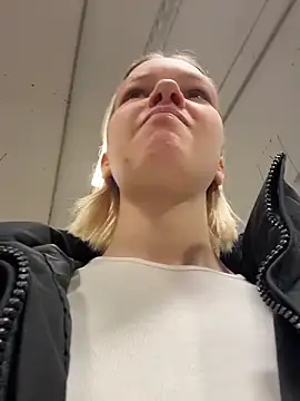 AshleyMur online show from 22, 3, 2026