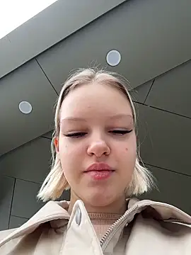 AshleyMur online show from 12, 4, 2026