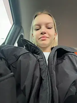 AshleyMur online show from 24, 4, 2026