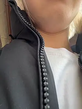 AshleyMur online show from 19, 3, 2026