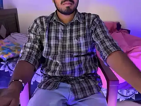 Snapshot of Ruthless_guyy chatting on 9, 2, 2026 Ruthless guyy online show from 9, 2, 2026