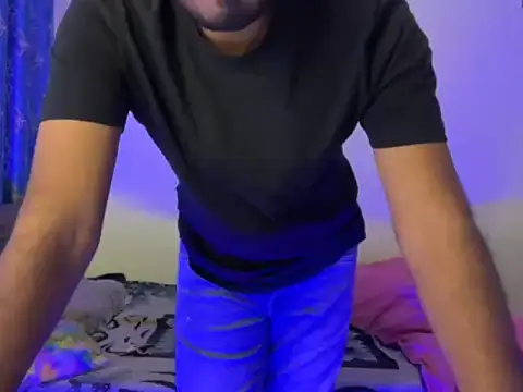 Snapshot of Ruthless_guyy chatting on 14, 2, 2026 Ruthless guyy online show from 14, 2, 2026