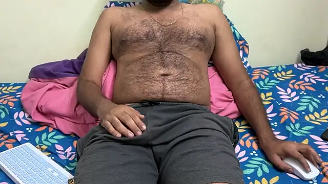 Snapshot of Ruthless_guyy chatting on 1, 3, 2026 Ruthless guyy online show from 1, 3, 2026