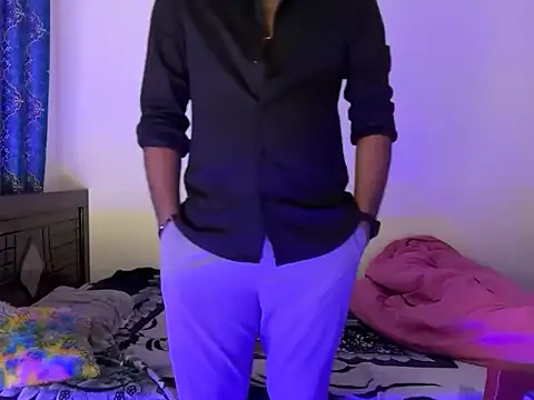 Snapshot of Ruthless_guyy chatting on 4, 2, 2026 Ruthless guyy online show from 4, 2, 2026