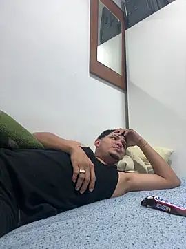 Steven24r30 online show from 10, 2, 2026