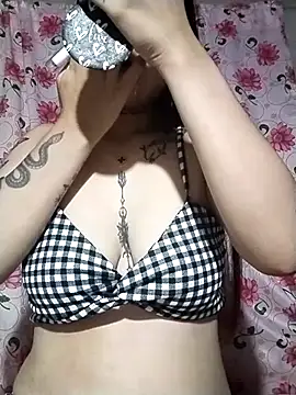 hotbabe69xx online show from 14, 2, 2026