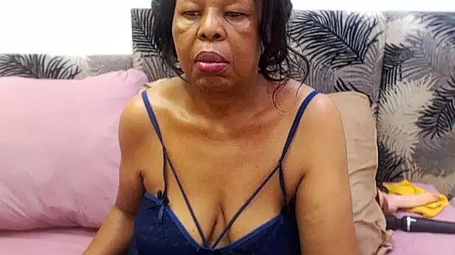 SEXY MATURExx online show from 5, 4, 2026