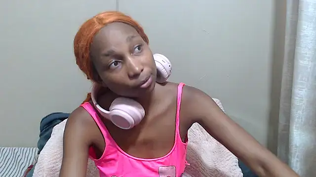 ExtraDoll online show from 15, 3, 2026