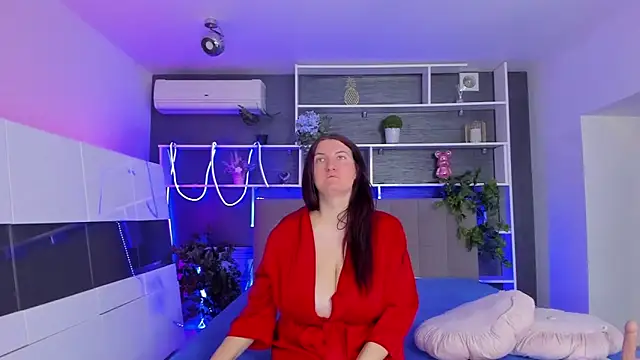 StephieRousee online show from 7, 5, 2026