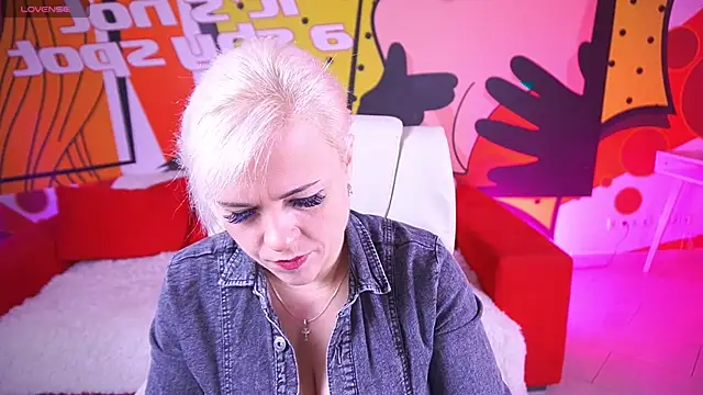 CrystalVibe online show from 25, 3, 2026