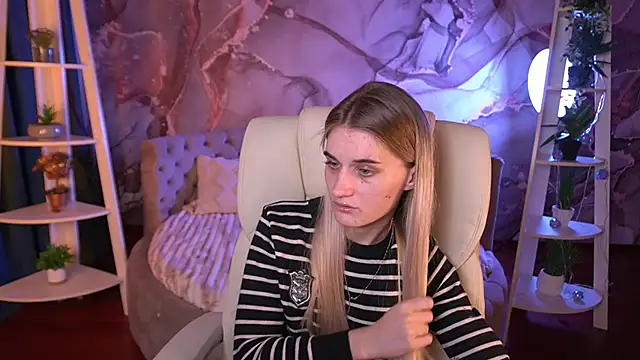 DiamondNina online show from 22, 3, 2026