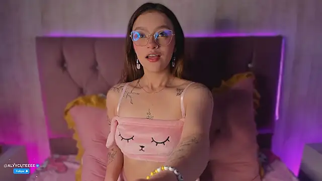 alyy cut3 online show from 13, 3, 2026