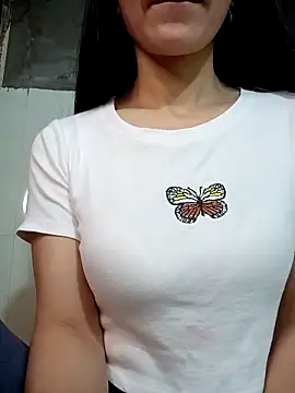 Snapshot of Belle-777 chatting on 6, 1, 2026 Belle-777 online show from 6, 1, 2026