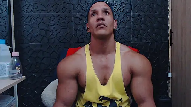 Snapshot of viktor_herrera chatting on 9, 1, 2026 viktor herrera online show from 9, 1, 2026