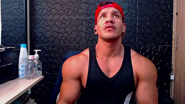 Snapshot of viktor_herrera chatting on 14, 1, 2026 viktor herrera online show from 14, 1, 2026