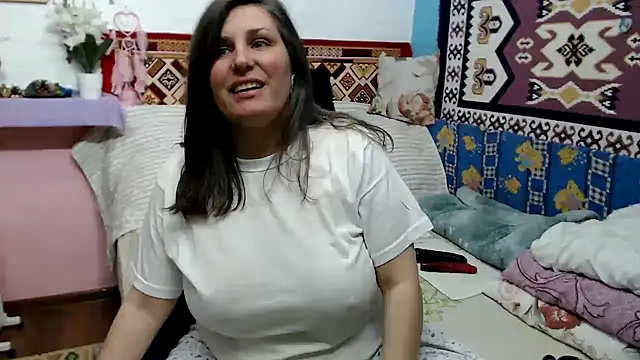 Adelinemilf online show from 18, 3, 2026