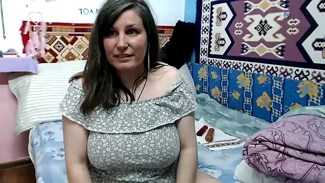 Adelinemilf online show from 4, 5, 2026